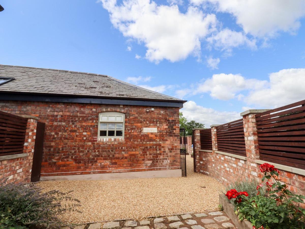 Wren Cottage Sandbach Bagian luar foto